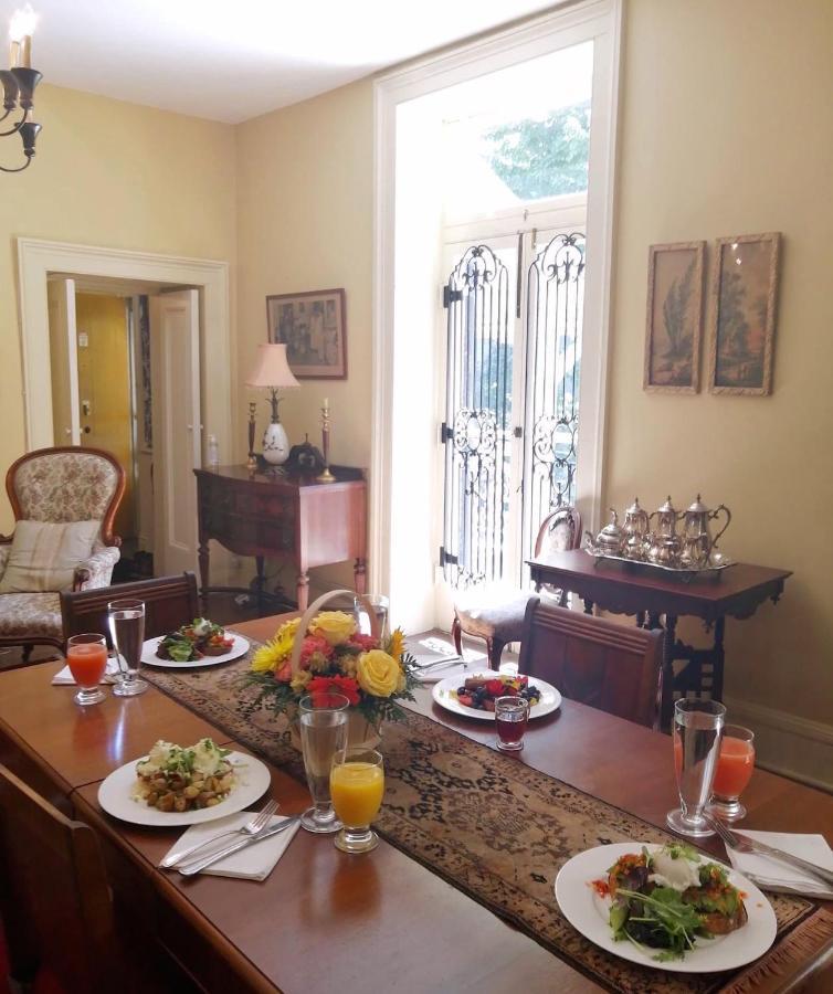 Chrysler House Bed and Breakfast Gananoque Εξωτερικό φωτογραφία