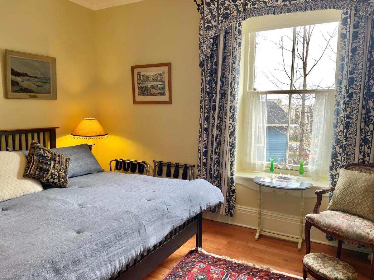 Chrysler House Bed and Breakfast Gananoque Εξωτερικό φωτογραφία